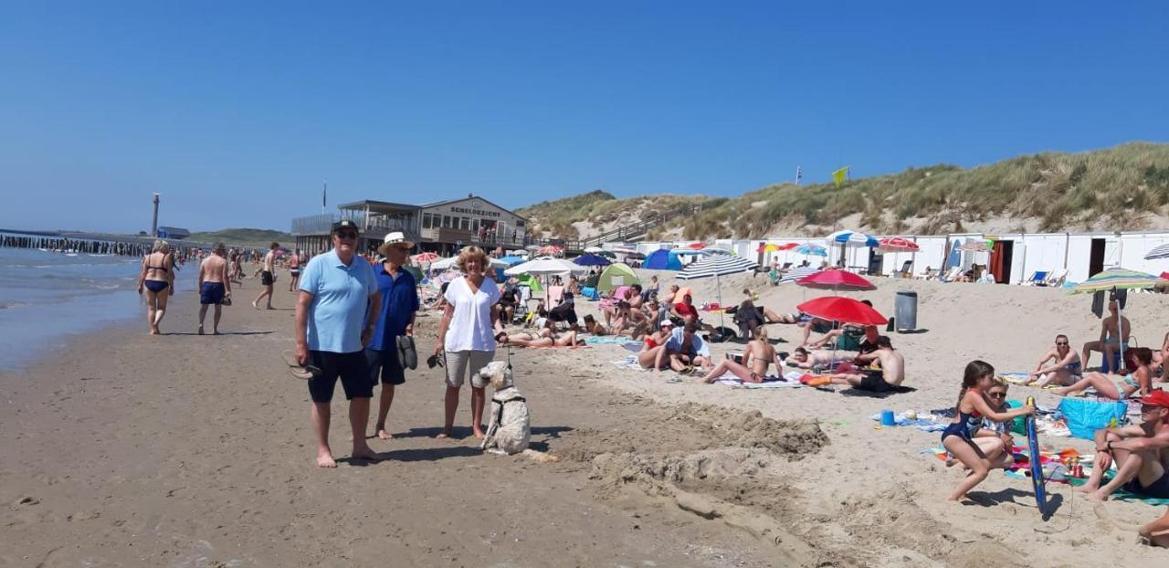 T Huuske Tuinappartement Met Fantastisch Uitzicht, Nabij Zee Zonnemaire Dış mekan fotoğraf