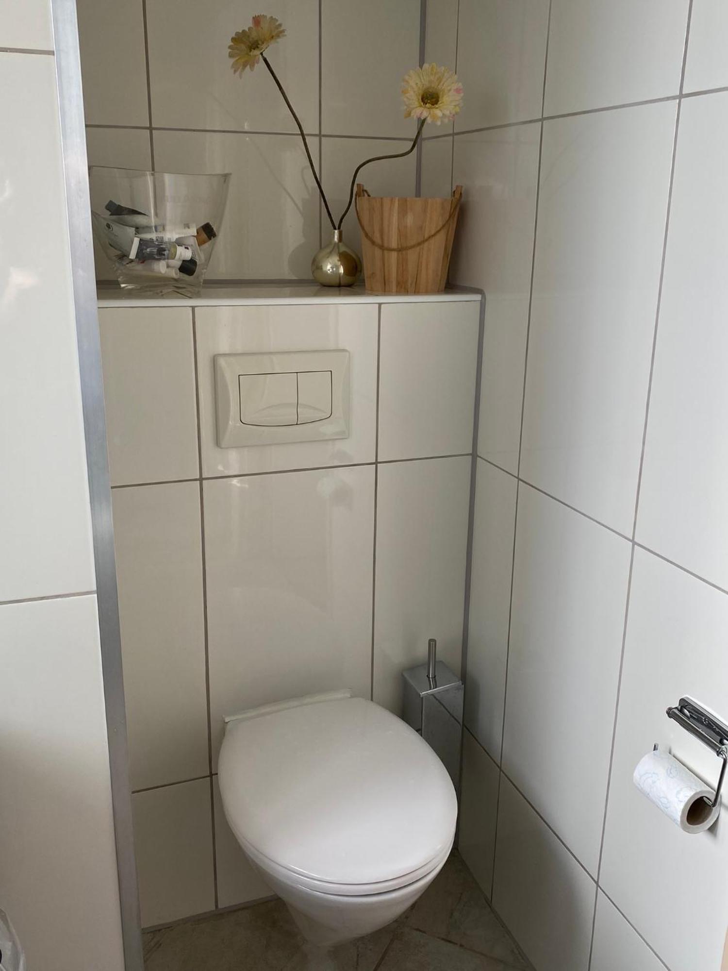 T Huuske Tuinappartement Met Fantastisch Uitzicht, Nabij Zee Zonnemaire Dış mekan fotoğraf